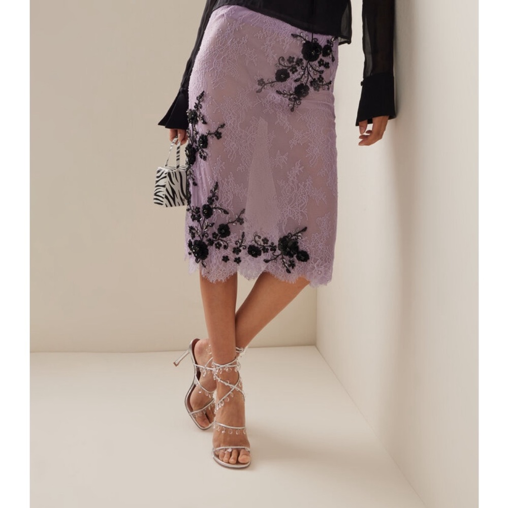 Lace Appliqué Midi Skirt in Lilac with Black Embellishment